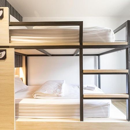 Baan Kun Mhor Hostel บ้านคุณหมอโฮสเทล بانكوك المظهر الخارجي الصورة